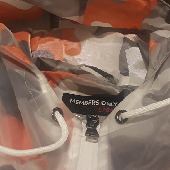 Members only sport translucent camo jacket - Picture 5 of 6
